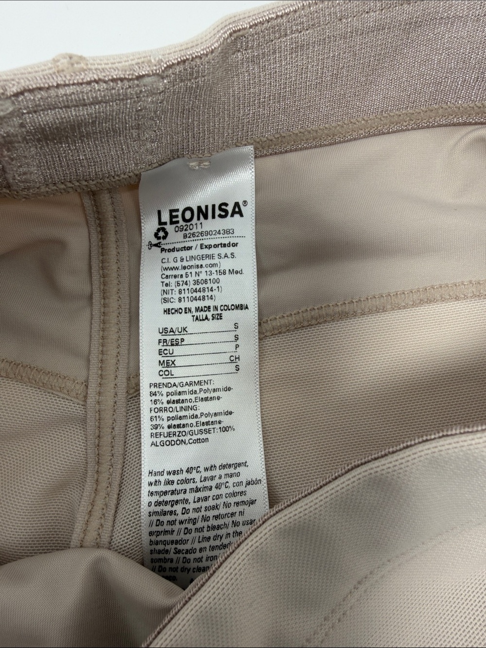 Leonisa Firm Compression Butt Lifter Shaper Shorts Nude S NWT - Picture 5 of 7